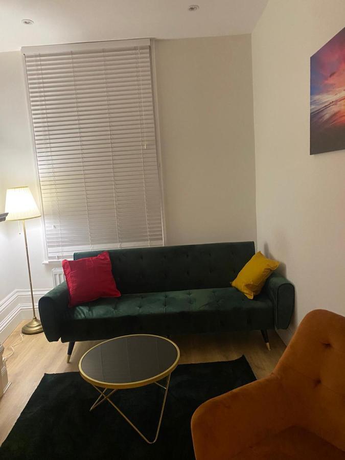 I&J Suites لندن المظهر الخارجي الصورة