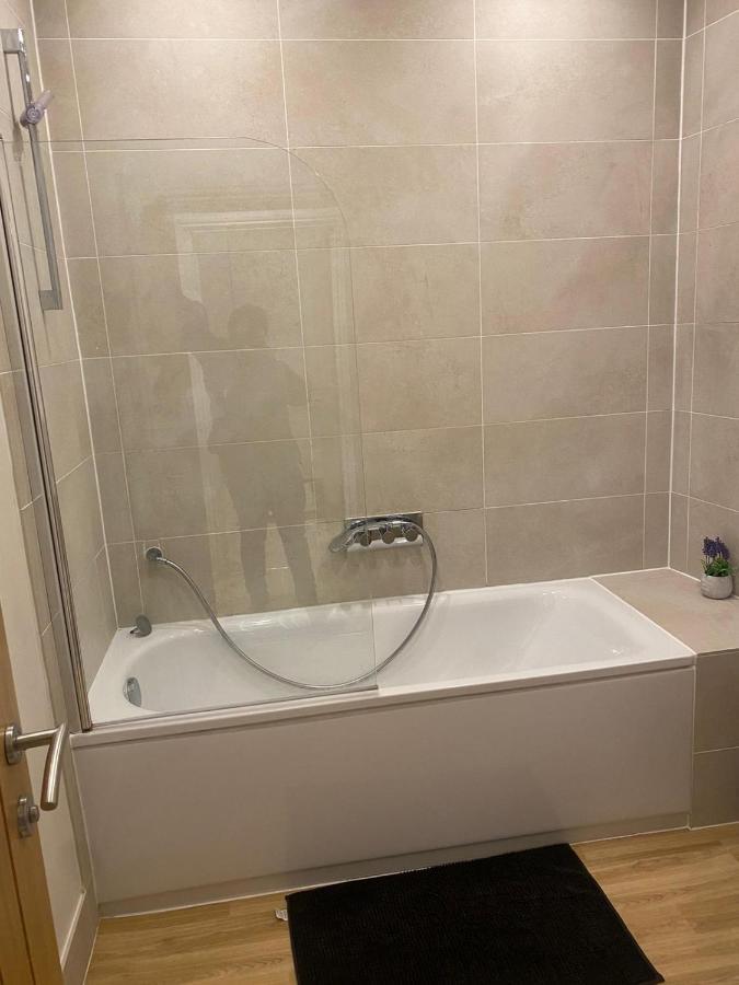 I&J Suites لندن المظهر الخارجي الصورة